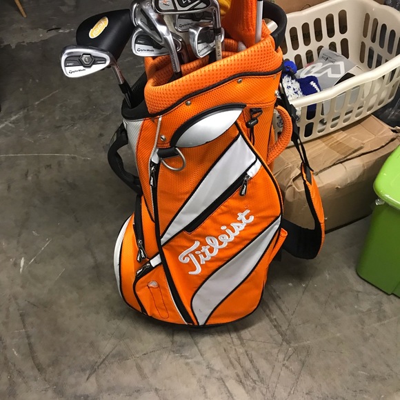 orange titleist golf bag